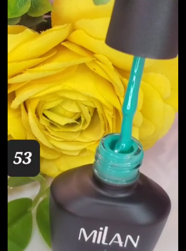 Milan 15 ml Soak Off Gel Polish