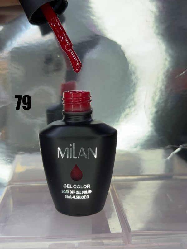 Milan 15 ml Soak Off Gel Polish