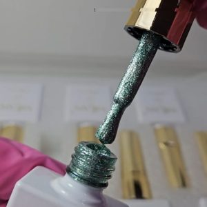 Highly Pigmented Glitter Milan Art Gel  05